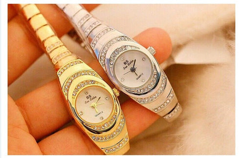 “Women’s Luxury Diamond Gold Bracelet Watch